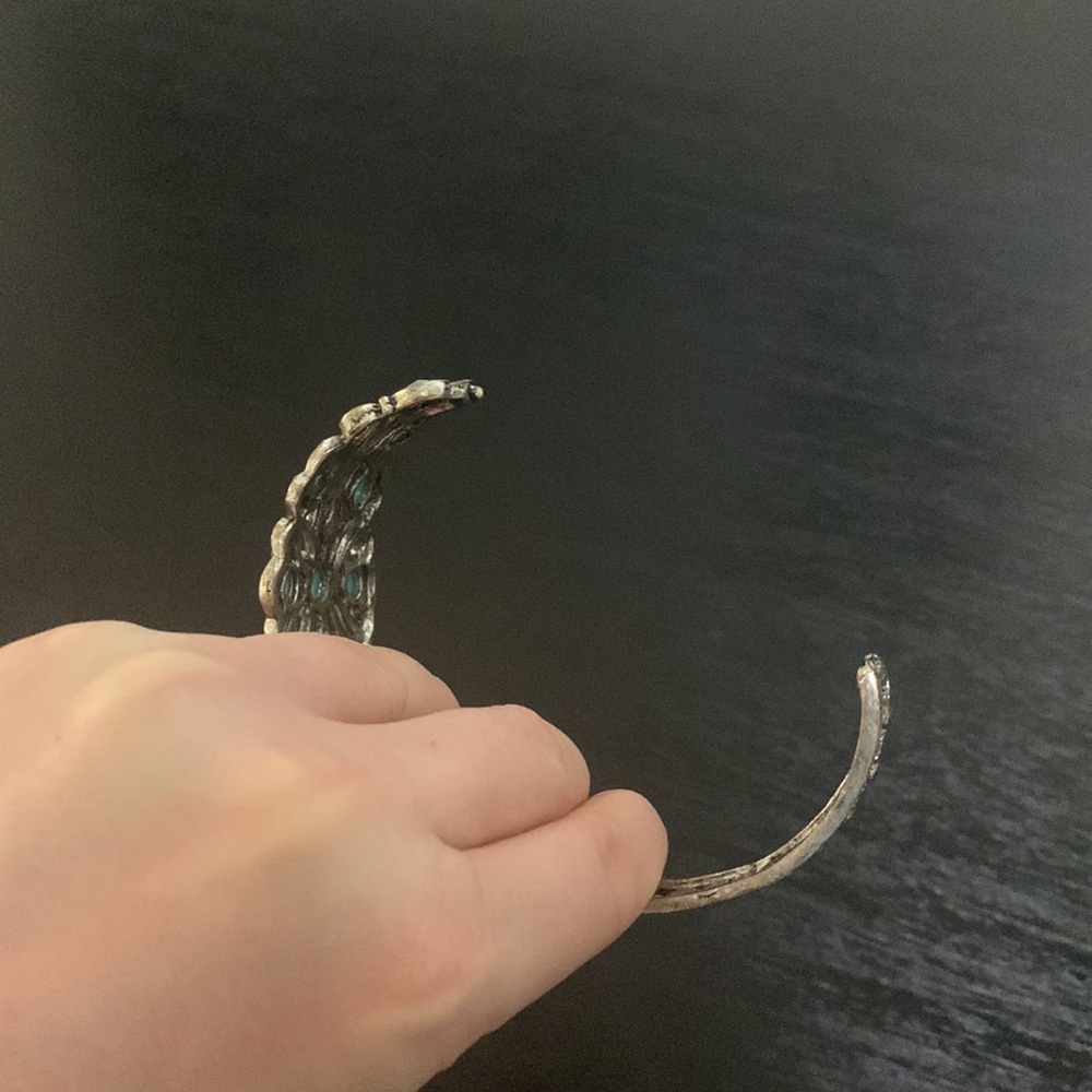 Silver Statement bracelet - Picture 3 of 5